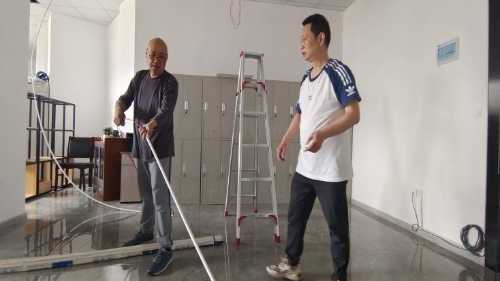 简讯
